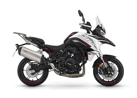 Motorrad Vergleich Benelli Trk 702 2024 Vs Qj Motor Srt 700 X 2023