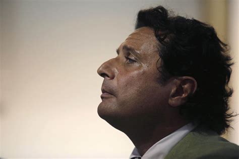 Schettino dopo la lezione alluniversità Il rettore Indagato come me