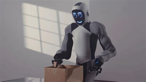 La Era De Los Robots Humanoides Ya Está Aquí Eve Es Una Todoterreno Capaz De Aprender En Minutos