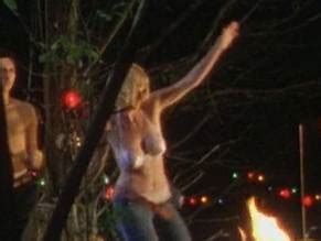 LISA BLOUNT Nude AZNude