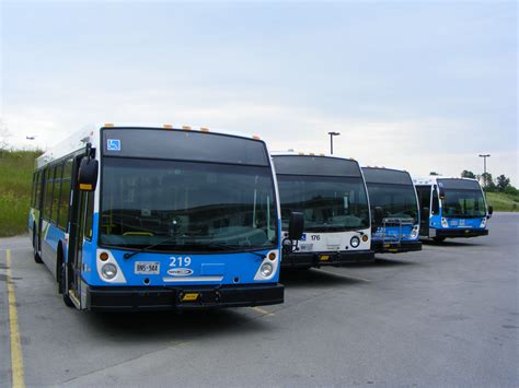 Guelph Transit SHOWBUS International BUS IMAGE GALLERY Canada