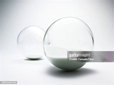 Hourglass Sideways Photos And Premium High Res Pictures Getty Images