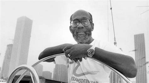 Bill Pinkney Globe Circling Sailor Who Set A Racial Mark Dies At 87