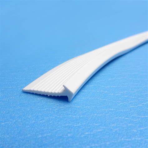 Flexible Trim Moulding, Fenderwelt, White | CaravansPlus