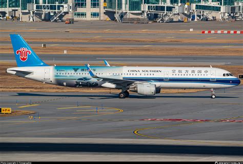 B 8966 China Southern Airlines Airbus A321 211 WL Photo By