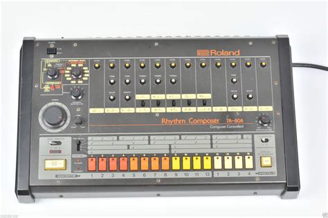 MATRIXSYNTH: ROLAND TR-808