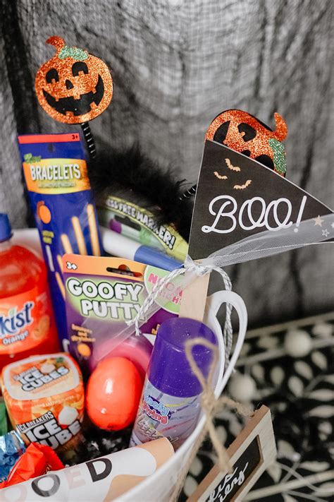 Halloween Boo Basket Alyse Warren