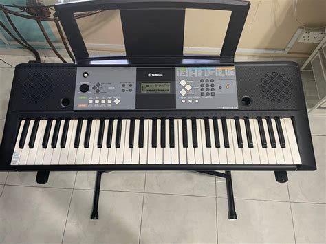 Yamaha Psr E233 Digital Keyboard Piano Hobbies And Toys Music And Media