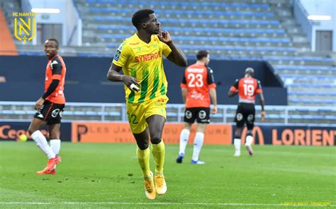 Maillot FC Nantes porté par Kader Bamba 2020 2021