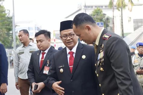 Hut Tni Ke Pj Wali Kota Bekasi Raden Gani Muhammad Beberkan