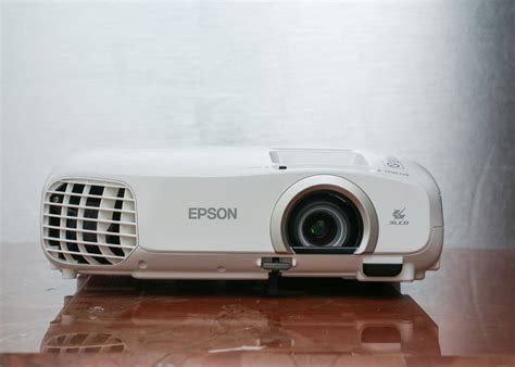 Epson Powerlite Home Cinema 2030 Cnet