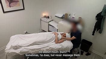 Kendal MILF With Tattoos Was Convinced To Fuck Her Massage Therapist