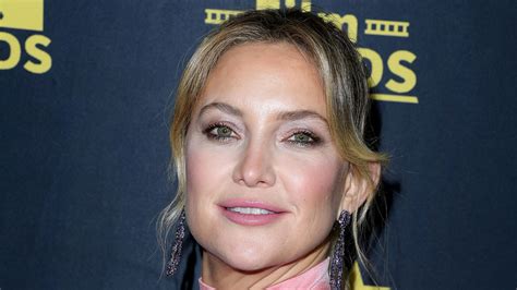 Kate Hudson Does Ice Plunge In Gorgeous Black One Piece Swimsuit