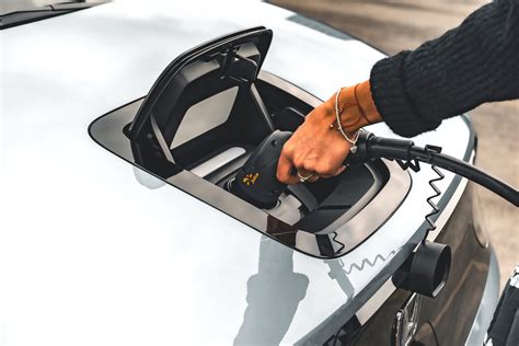 Honda Partners With Evgo And Electrify America K Fast Chargers By