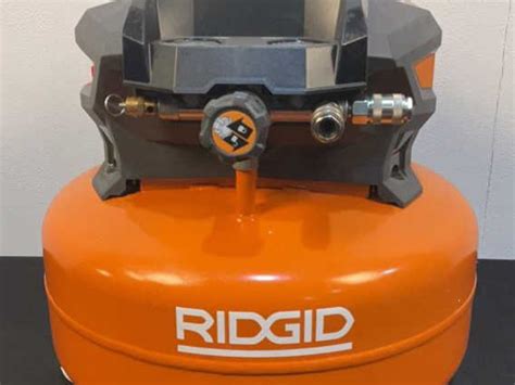 Ridgid 6gal Air Compressor Of60150hb Lot 11a November Monthly Day 1