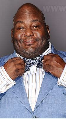 Lavell Crawford: The Hilarious Comedian