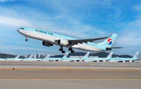 Korean Air Named Atw 2021 Airline Of The Year Aviation Week Network