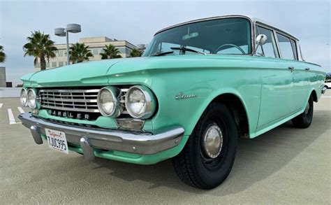 Classic (Deluxe) Cruiser: 1962 AMC Rambler | Barn Finds