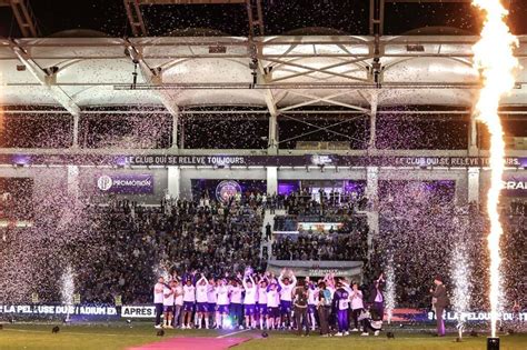 EN IMAGES Les célébrations de Toulouse dans un Stadium en fête après