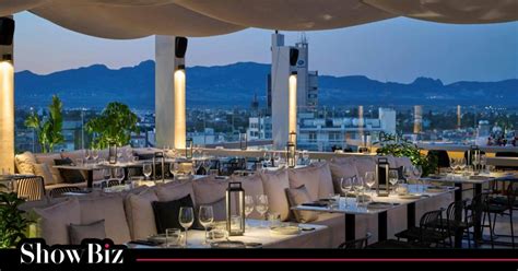 Balza Escape the ordinary Το απόλυτο rooftop bar restaurant άνοιξε