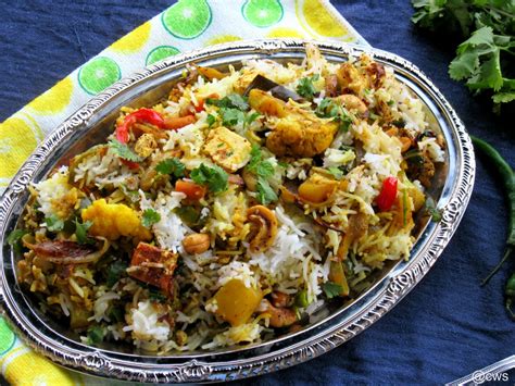 Vegetable Dum Biryani | Pakistani Veg Biryani - Cooking With Sapana