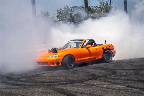 Dodge Hellcat Powered Mazda Miata Can do 6th Gear Burnouts!!