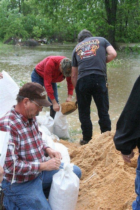Current road closings in Stoddard County