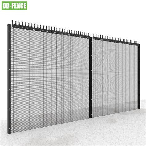 High Quality Powder Coated Hot Dipped Galvanized Anti Climb Wall Metal