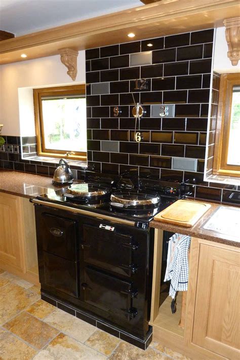 20 Black Tile Backsplash Kitchen DECOOMO