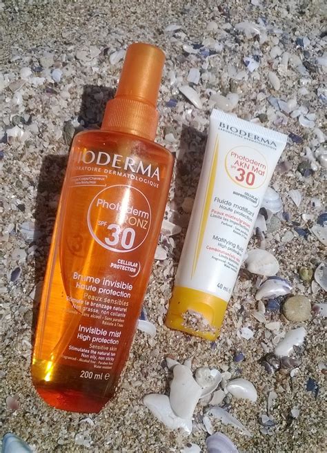 Bioderma Photoderm AKN Mat SPF 30 | MaquiLab
