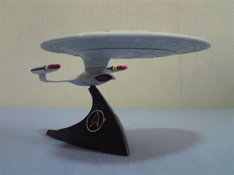 Star Trek USS Enterprise NCC 1701 D Model Kit By Hot Wheels Startrek Wallpaper