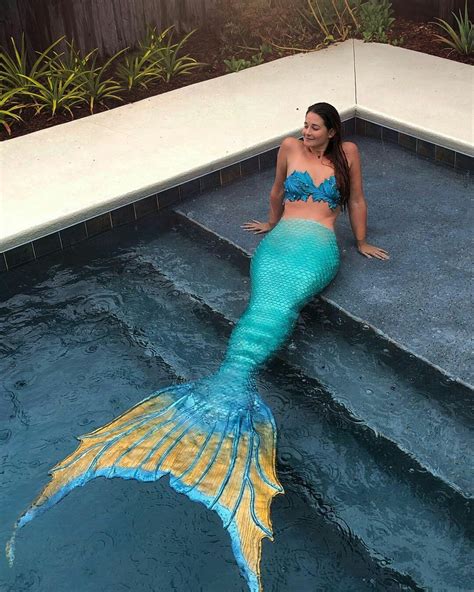 Pin By Khandella Mignott On Silicone Mermaid Tails In 2020 Silicone