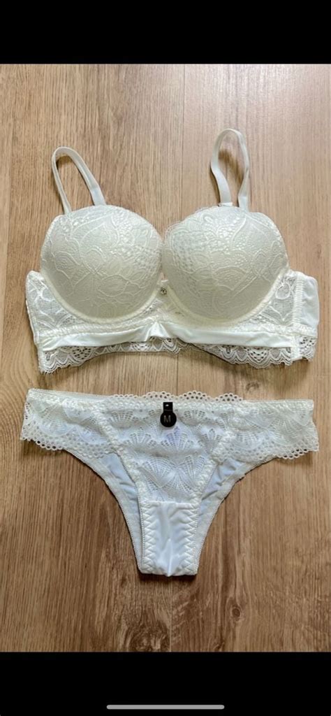 Conjunto De Lingerie Branca De Fina Qualidade Lingerie Feminina Nunca Usado Enjoei