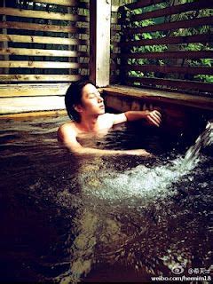 Super Junior S Heechul Relaxes With A Steamy Bath Heechul Super