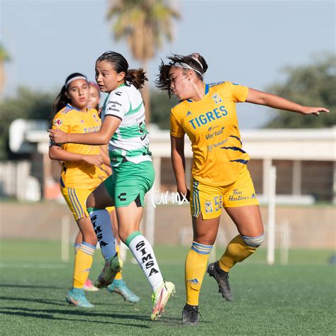 Natalia Mu Oz Santos Laguna Vs Tigres Femenil Sub J