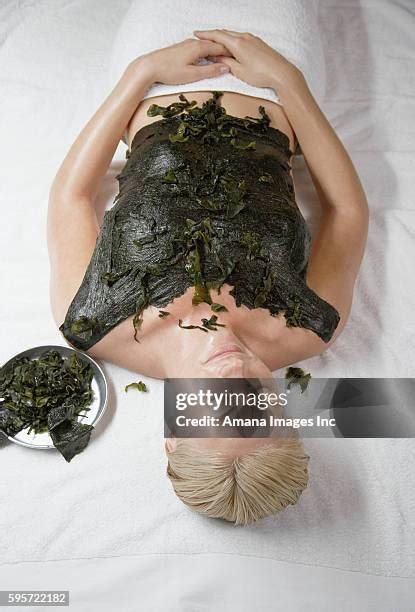 Seaweed Body Wrap Photos And Premium High Res Pictures Getty Images