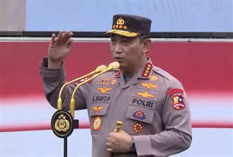 Inilah Jenderal Baru Di Kepolisian Pecah Bintang Usai Mutasi