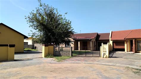 Standard Bank Easysell Bedroom House For Sale In Zamdela