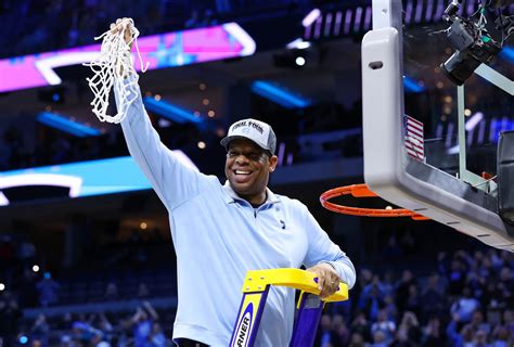 UNC Basketball: Hubert Davis named Coach of the Year