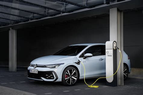 Volkswagen Introduces New Plug-In Hybrid Golf Models with Upgraded ...