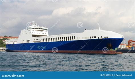 Roro Ship Stock Photography 49908890