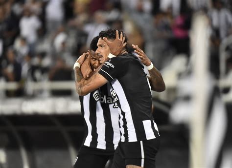 Botafogo Melhora Em Gols E Finaliza Es Desde Estreia De Tiquinho