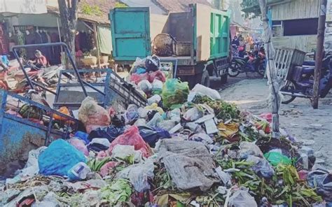 Selama Masa Libur Lebaran Sampah Di Jember Meningkat Hingga 230 Ton