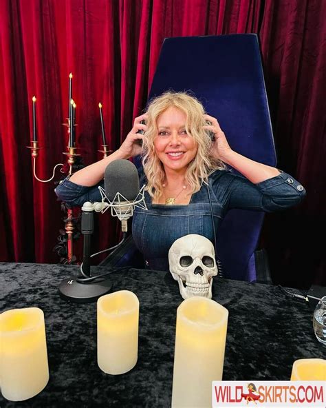 Carol Vorderman Carolvorders Nude Instagram Leaked Photo