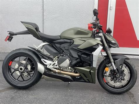 2024 Ducati Streetfighter V2 Storm Green For Sale In Houston TX