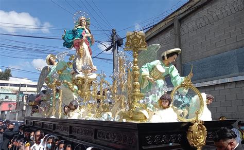 Así se vivió el recorrido en la procesión de la Virgen Inmaculada