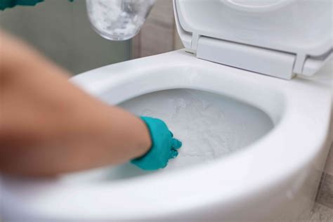 How To Prevent Hard Water Stains In Toilet Baking Soda And Vinegar