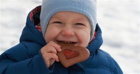 Thème sur la Saint Valentin avec les poupons et trottineurs Educatout