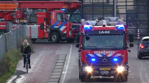 Brandweer Laak TS 15 7630 HW 15 7650 Met Spoed Naar Meldingen In Den