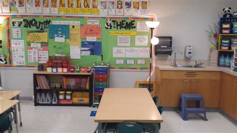 Small Group Reading Area With Bulletin Board And Reading Materials